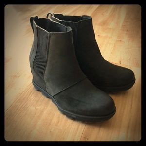 Sorel Joan of Arctic Chelsea Boot NWOT